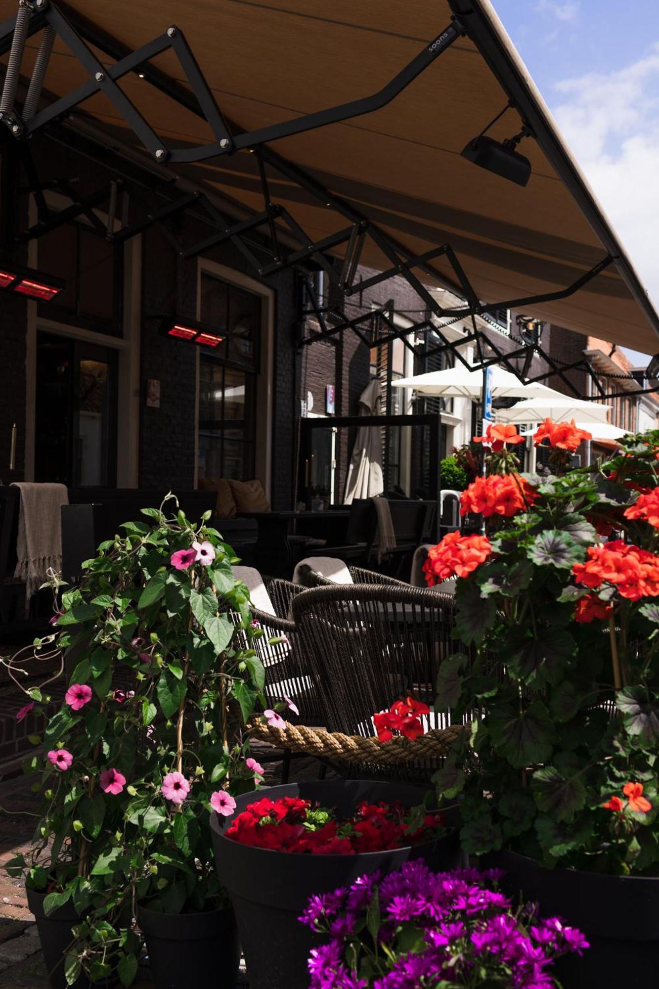 Boutique En Tapperij Hotel Elburg